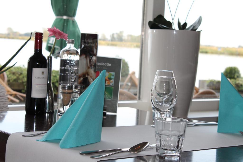 Hotel Restaurant Ie Sicht De Veenhoop Pokoj fotografie